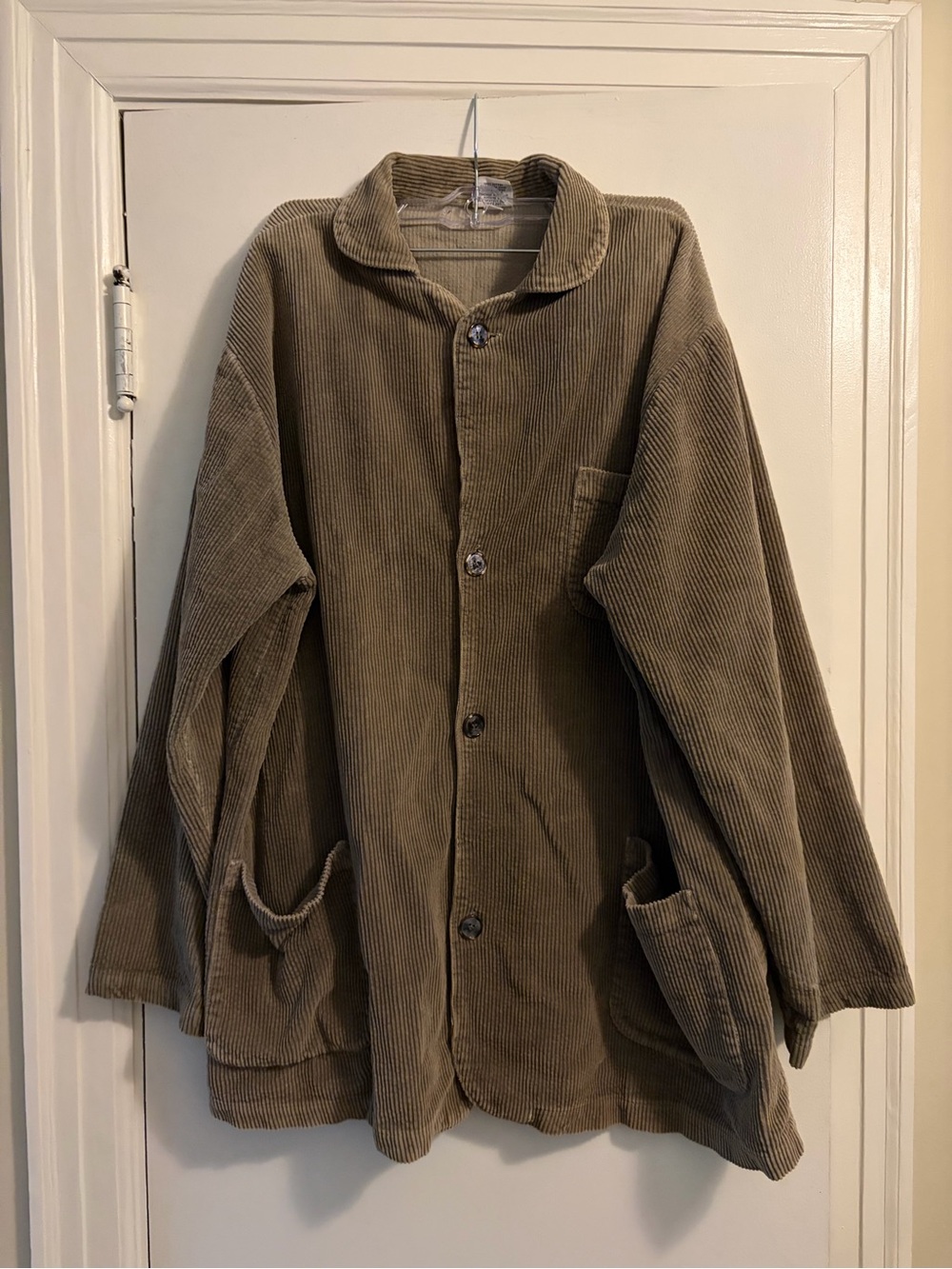 CP Shades 100% Cotton Corduroy  Beige Oversized Chore Jacket Shirt Size Medium